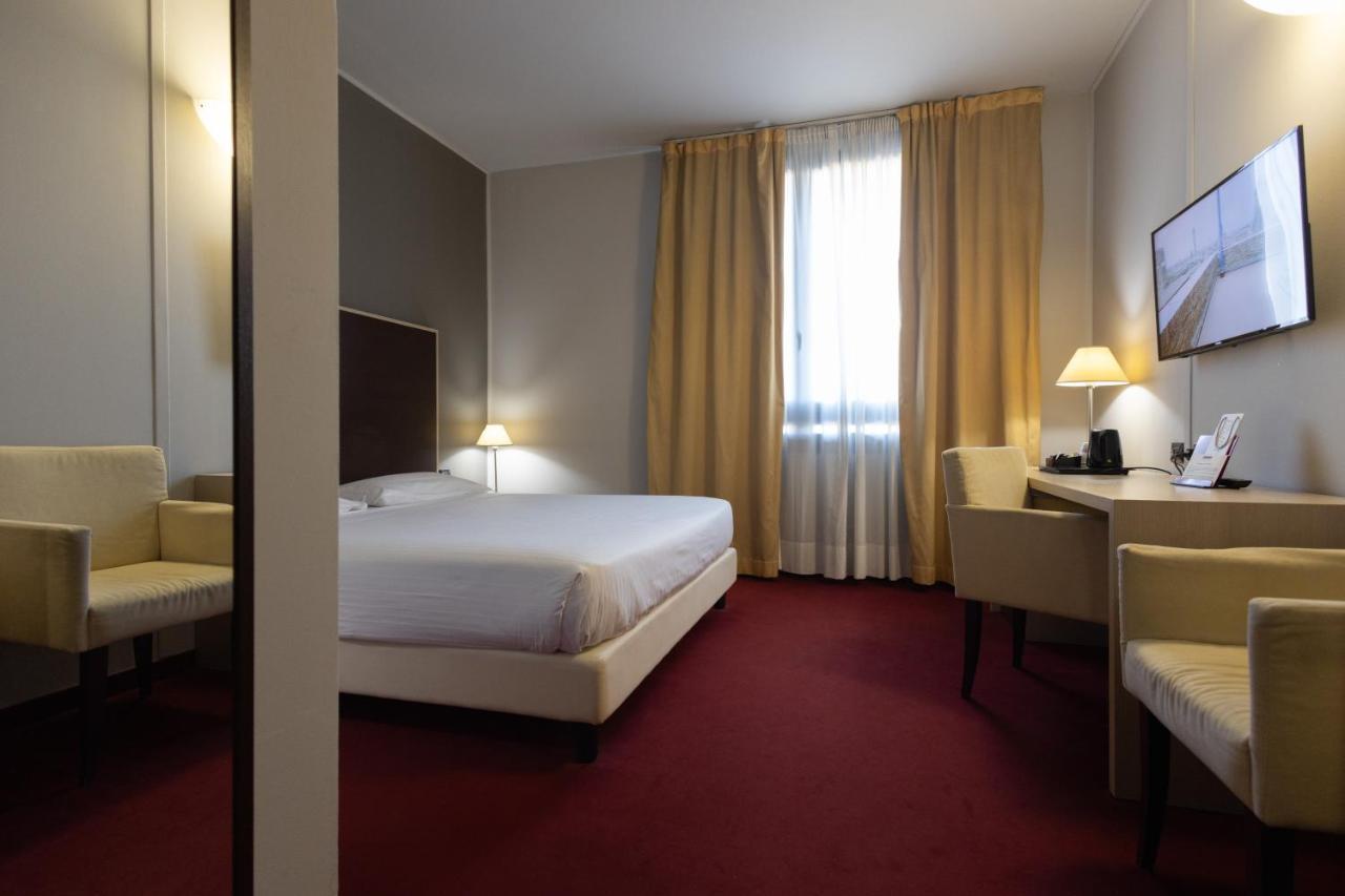 Art Olympic Hotel 4*